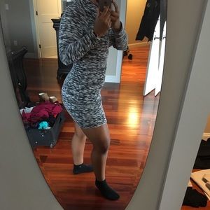 Knitted long sleeve turtleneck mini dress